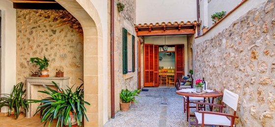 01_3.jpg Villa rentals in Mallorca
