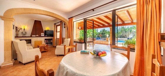 09_38.jpg Villa holidays in Spain