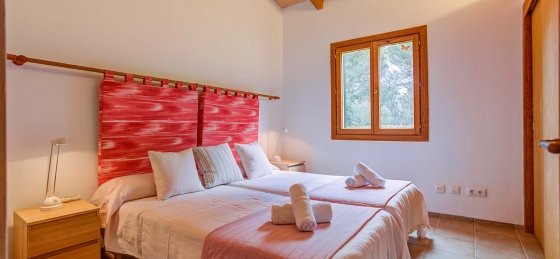 11_70.jpg Villa holidays in Arta