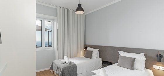 12_-_our_madeira_-_vila_da_portada_-_twin_bedroom.jpg Holiday home in Funchal villa booking