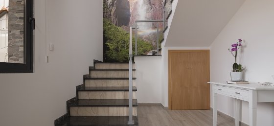 16_-_our_madeira_-_casa_da_rosalina_-_hall.jpg Book a villa in Calheta