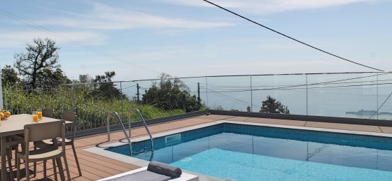 19_our_madeira_-_vila_da_portada_-_pool_and_view_3.jpg Villa holidays in Madeira
