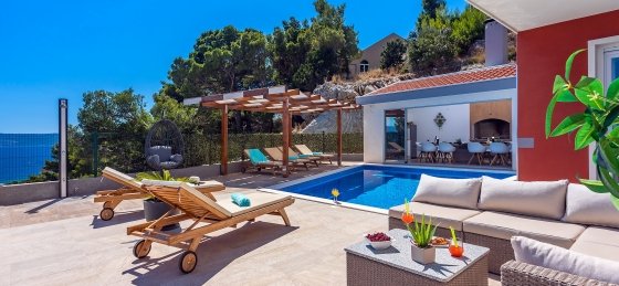 2.jpg Villas in Croatia