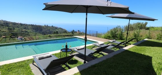 21_-_our_madeira_-_bella_vita_villa_in_madeira_private_pool.jpg Holiday villas in Portugal