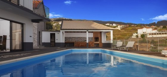 2_-_our_madeira_-_casa_da_rosalina_-_pool.jpg Villa in Madeira to rent