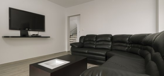 3_-_our_madeira_-_casa_da_rosalina_-_living_room.jpg Holiday villas in Portugal