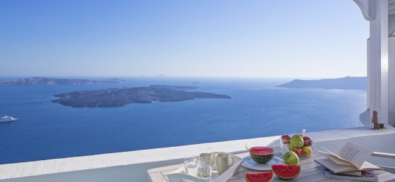 Holiday villas in Greece