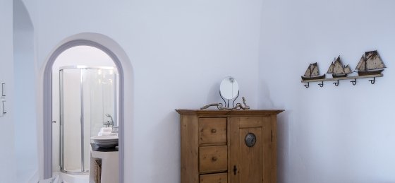 Villa rentals in Santorini