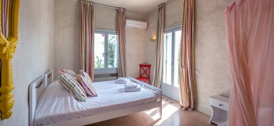 elxis116_800_1137.jpg Book a villa holiday in Greece