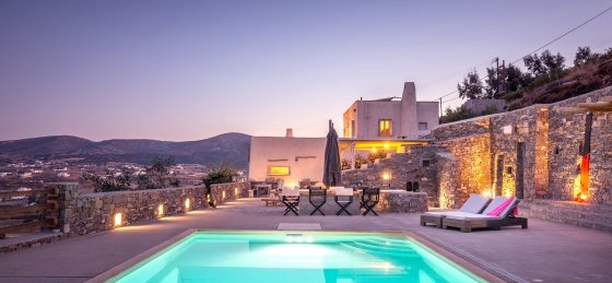 elxis11_800_0669.jpg Book a villa in Paros