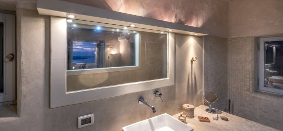 elxis_master_bedroom_23_800_1466.jpg Holiday villas in Greece