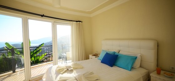 guney13.jpg Book a villa in Turkey