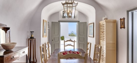 nautilus0138.jpg Book a villa in Santorini