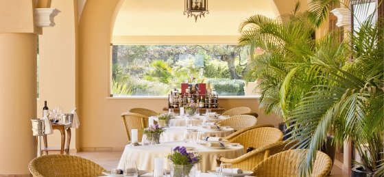 vistas_-_lounge_terrace_horizontal_format.jpg Holiday home in Portugal villa booking