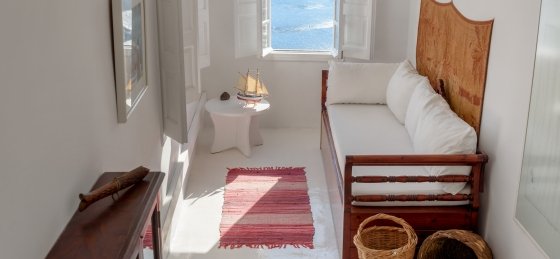 whitehouse_25.jpg Villas in Greece