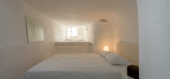 whitehouse_48.jpg Book a villa holiday in Greece