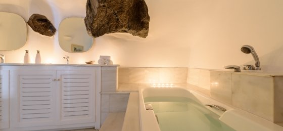 whitehouse_50.jpg Villa holidays in Greece