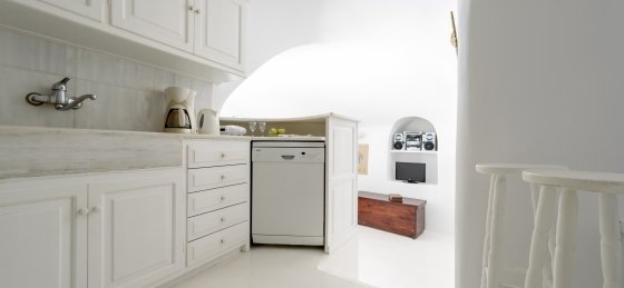 whitehousessantorini2016_2_web.jpg Book a villa in Santorini