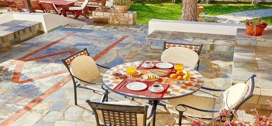 13_49.jpg Villas in Greece