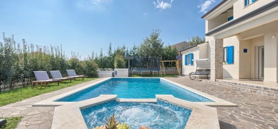 1521nn.jpg Villas in Rovinj