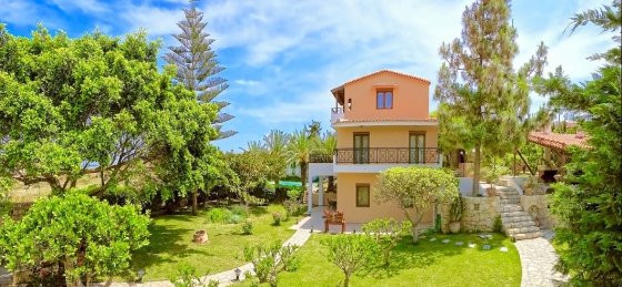 17_44.jpg Book a villa in Heraklion