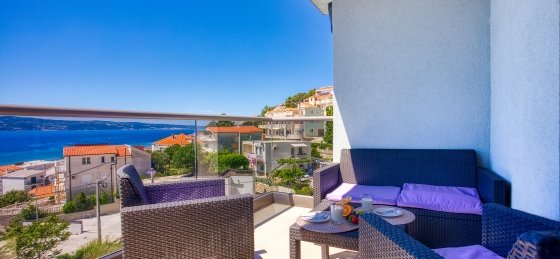 24.jpg Villas in Omis