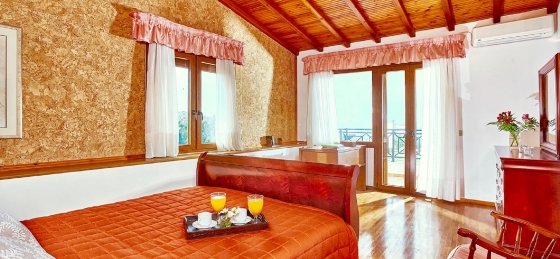 25_29.jpg Holiday villas in Greece