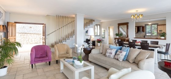 2b4a3424.jpg Book a villa holiday in Greece