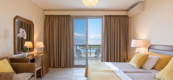 2b4a3570.jpg Book a villa in Corfu