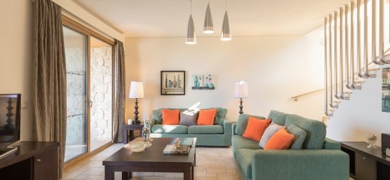 2b4a3658.jpg Book a villa holiday in Greece