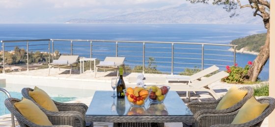2b4a3676.jpg Holiday villas in Greece