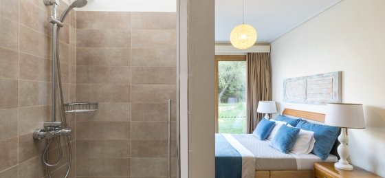 Holiday villas in Greece