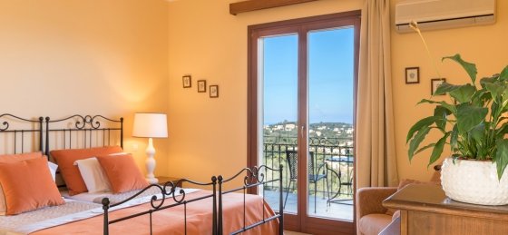 2b4a3989.jpg Book a villa holiday in Corfu