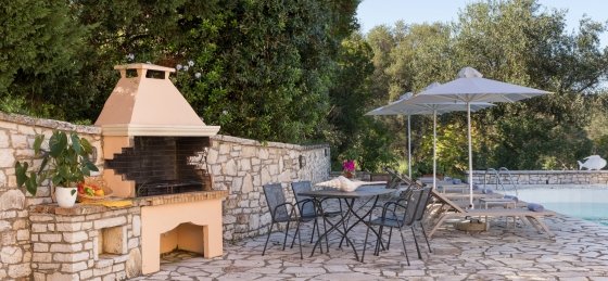 2b4a4043.jpg Book a villa holiday in Kassiopi