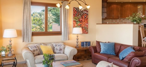 2b4a4099.jpg Villa holidays in Greece