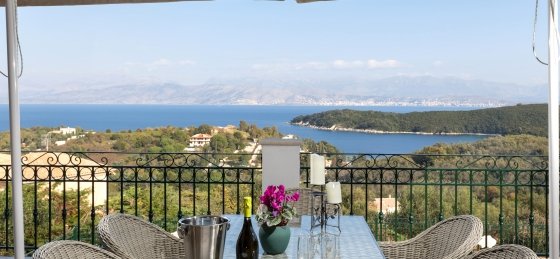 2b4a4598.jpg Villa holidays in Greece