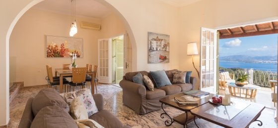 2b4a4655.jpg Book a villa in Kassiopi