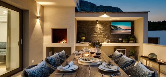 Villa rentals in Omis