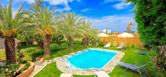 3_35.jpg Villas in Greece