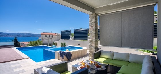 9.jpg Villas in Omis