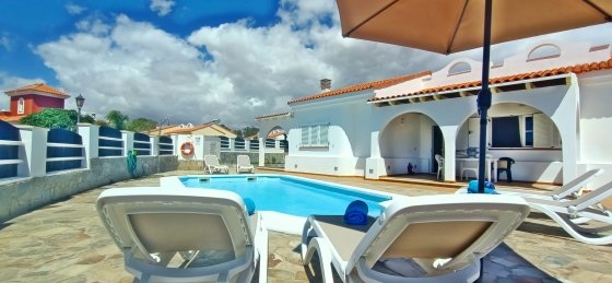 ap2_1.jpg Villas in Spain