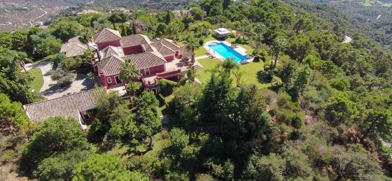 dron3.jpg Holiday home in Marbella villa booking