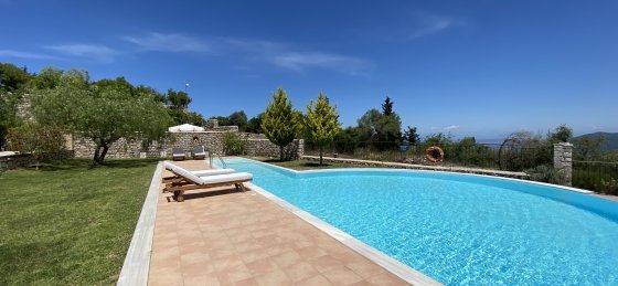 img_5715.jpg Holiday home in Greece villa booking