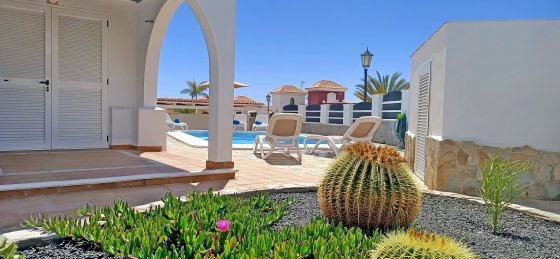j1_1.jpg Villa rentals in Canary Islands