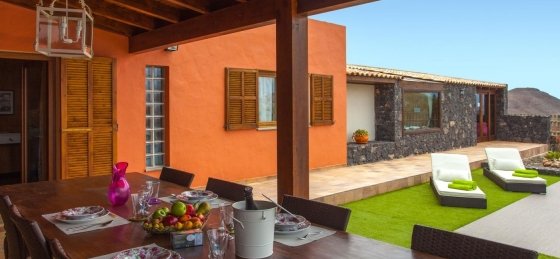 m18.jpg Book a villa in Canary Islands