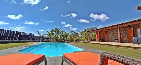 m2.jpg Villa holidays in Spain