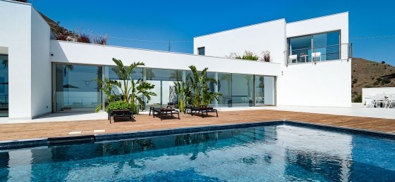 07_13.jpg Book a villa in Italy