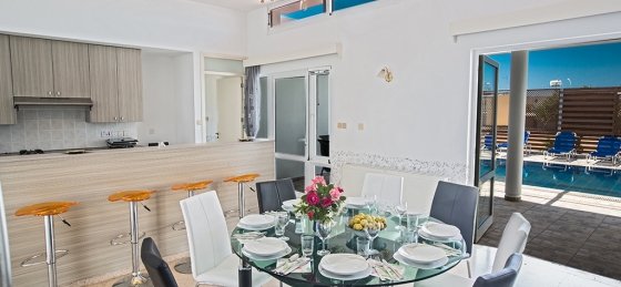 10_80.jpg Villa in Nissi Beach to rent