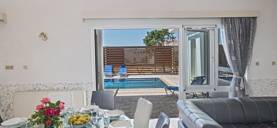 13_81.jpg Villa holidays in Cyprus