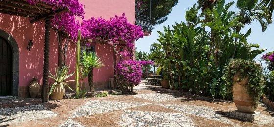 Villas in Taormina